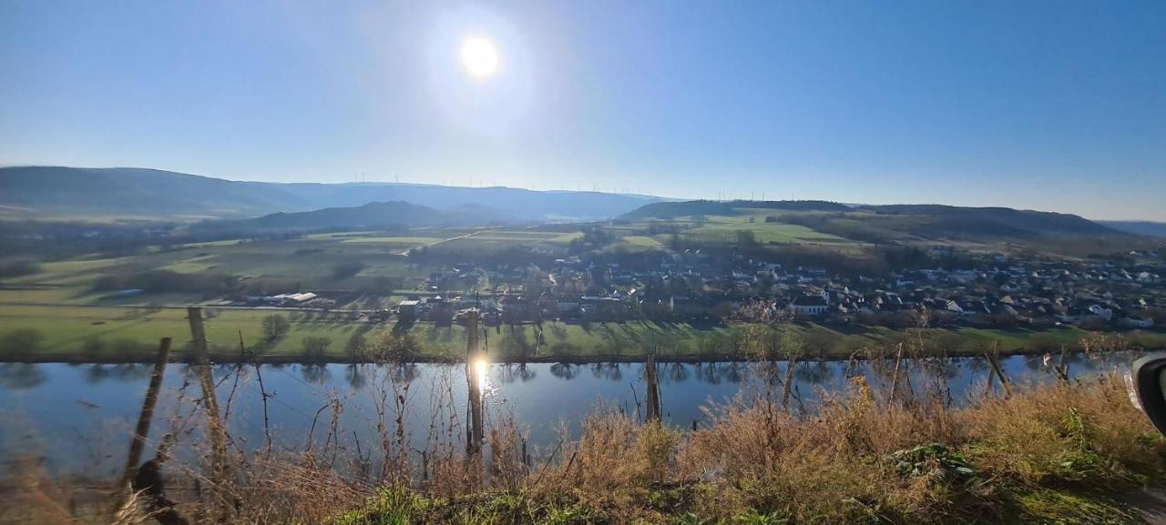 Fewo Sonnenlay - Apartments An Der Mosel Brauneberg Exterior foto